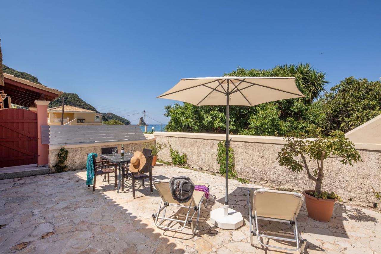 Amalia Cottages Agios Gordios  Bagian luar foto