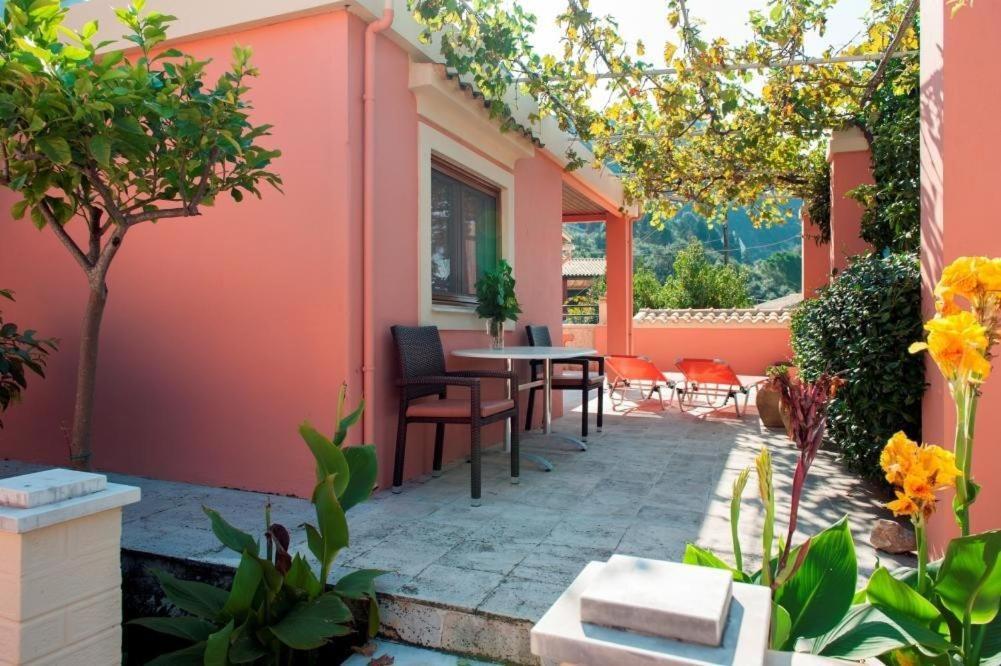 Amalia Cottages Agios Gordios  Bagian luar foto